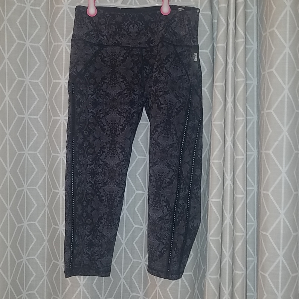 VS Knockout Capri